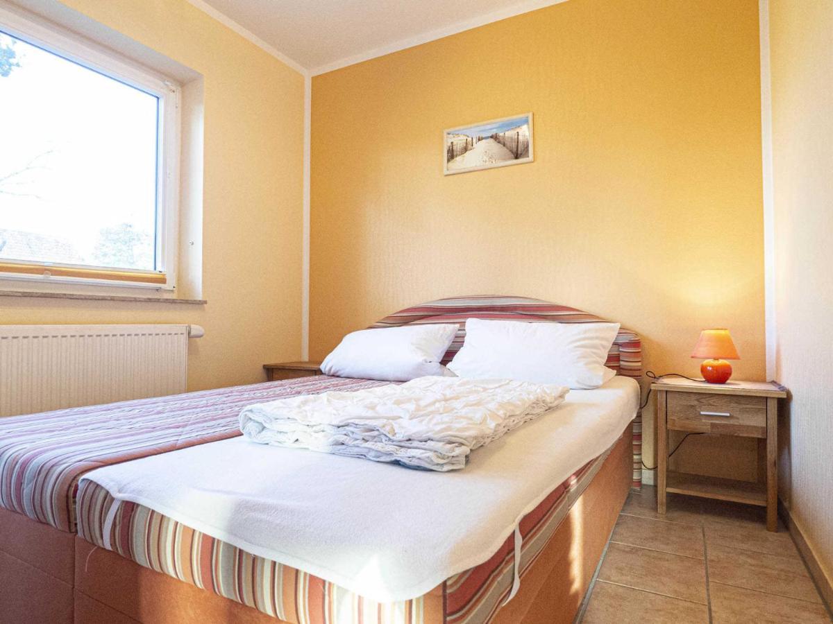Ferienhaus Karola Glowe Ngoại thất bức ảnh